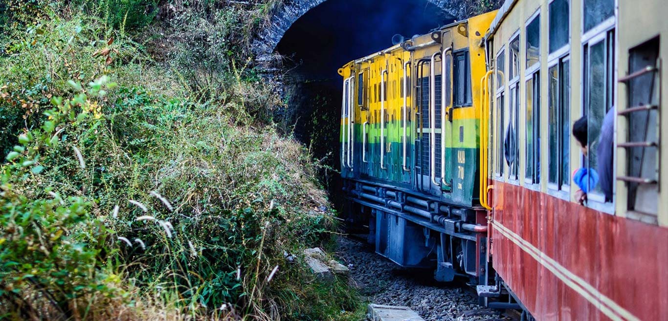 a-toy-train-to-shimla