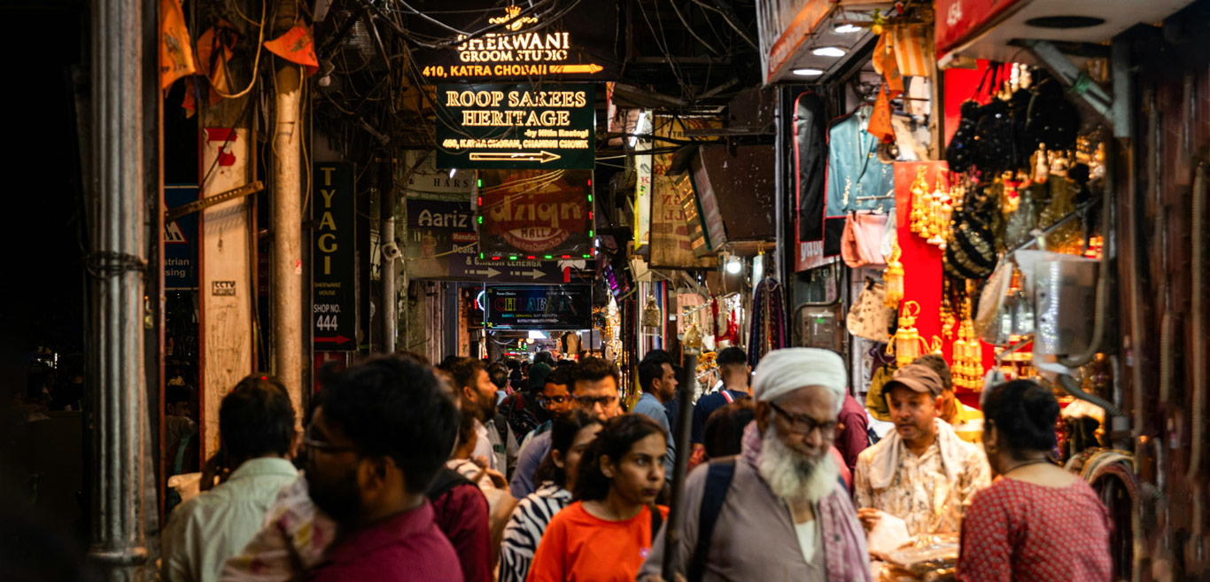 holiday-retail-therapy-at-india-s-flea-markets